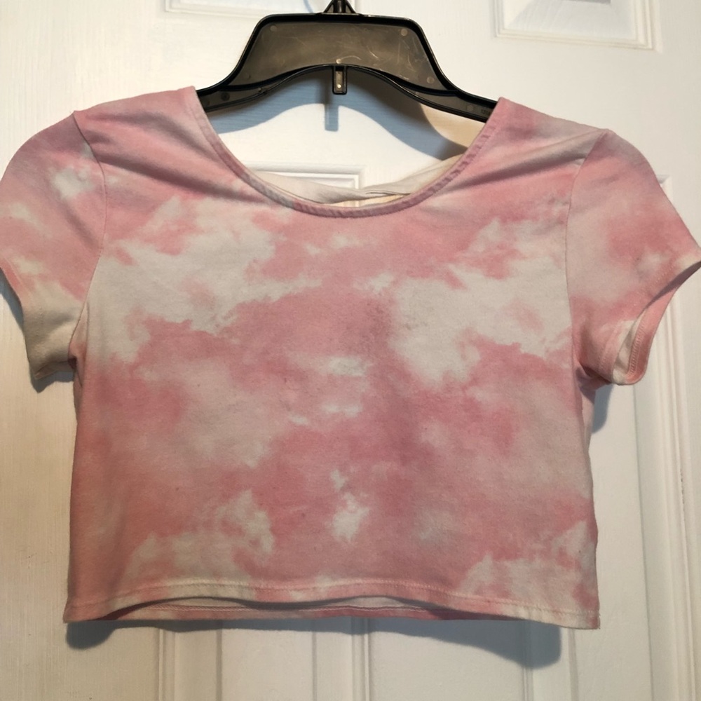 PINK AND WHITE TIE-DYE CROP TOP